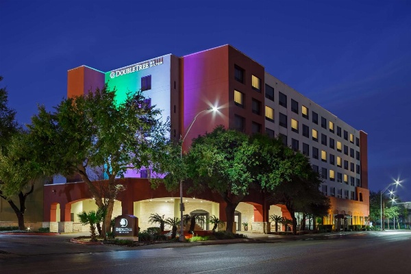 DoubleTree By Hilton Hotel San Antonio Downtown image 1